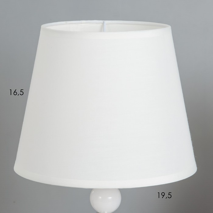 Лампа настольная "Розы" Е27 220В низ с подсветкой, диоды 39,5х23х23 см RISALUX