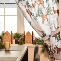 Новогодний комплект штор для кухни с подхватами "Сказочный лес" 145х180см-2 шт., габардин