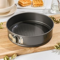 Форма для выпечки разъёмная Доляна «Элин. Круг», d=18 см, антипригарное покрытие, цвет чёрный