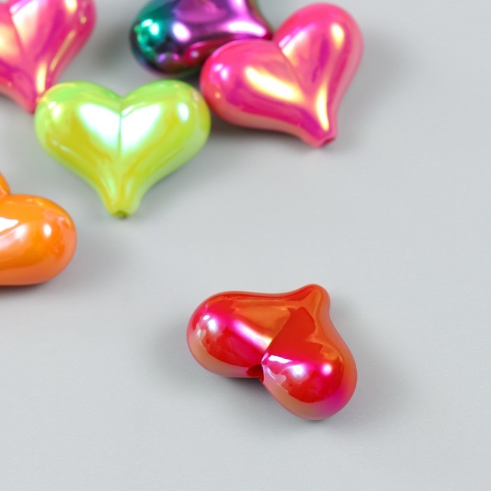 Бусина для творчества пластик "Сердечко цветное, перламутровое" МИКС 2,1х1,6х0,9 см