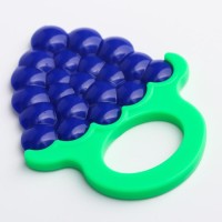 Прорезыватель силиконовый «Виноградик»