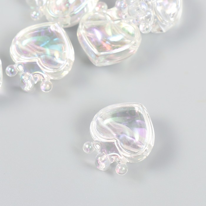 Бусина для творчества пластик "Сердечко с короной сиреневое" 2,1х1,4х2,5 см