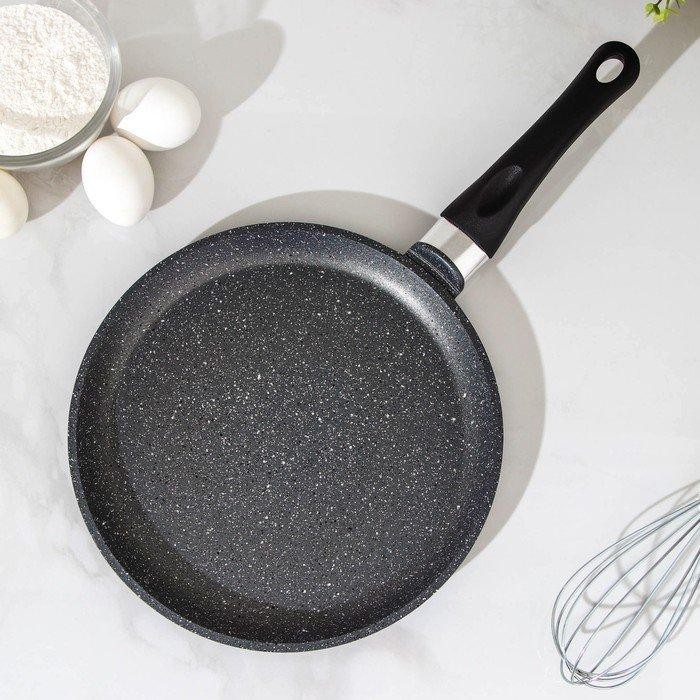 Сковорода блинная «Гранит», d=20 см, пластиковая ручка, антипригарное покрытие, цвет серый