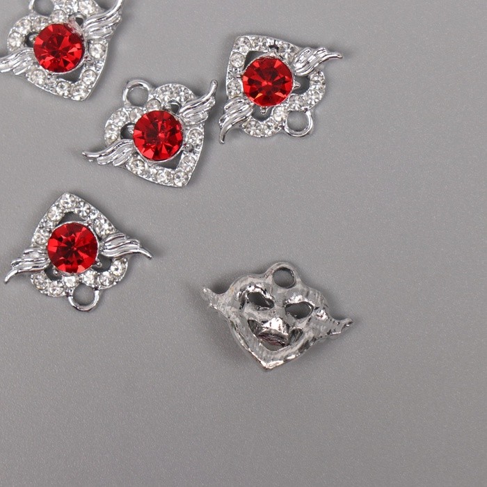 Декор для творчества металл, стразы "Сердце" серебро, красный 1,5х1,8х0,6 см