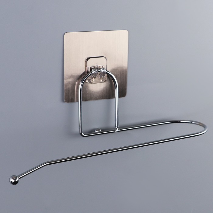 Держатель для бумажных полотенец настенный Доляна, 27×7×7 см, на липучке, хромированный