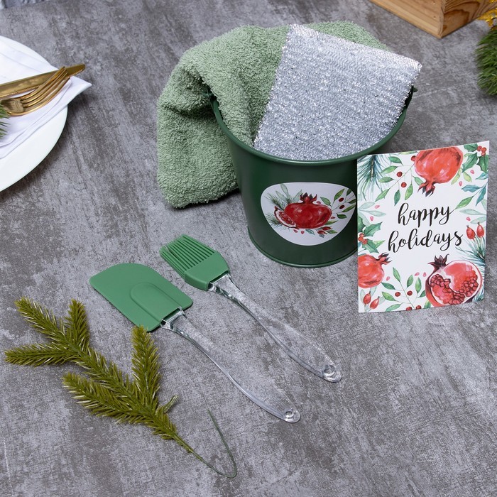 Набор новогодний подарочный Доляна "Гранаты" : полотенце 30 х 60, лопатка, кисть, губка