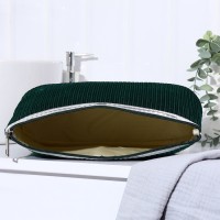 Косметичка на молнии, цвет зелёный