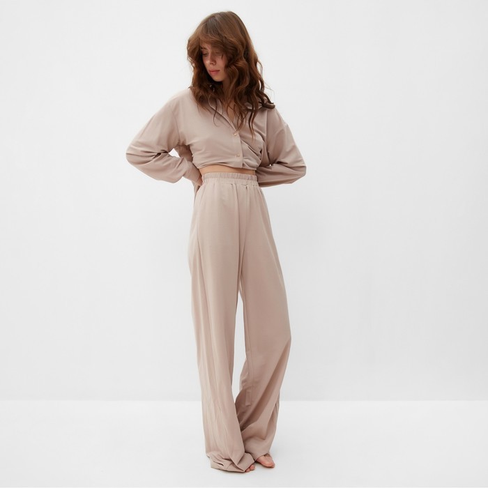 Костюм женский (сорочка, брюки) MINAKU, размер 52, бежевый
