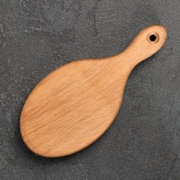 Доска разделочная для канапе, овальная, 15×7×1,6 см, бук