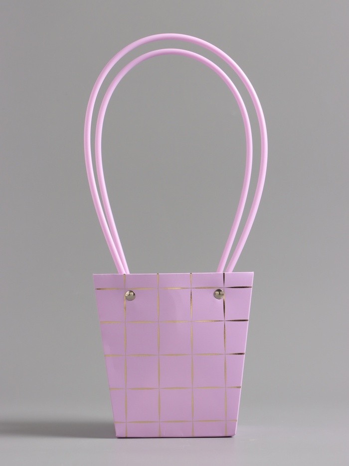 Сумка переноска для цветов, лиловая влагостойкая, с тиснением, 13×9.5×13±5% см