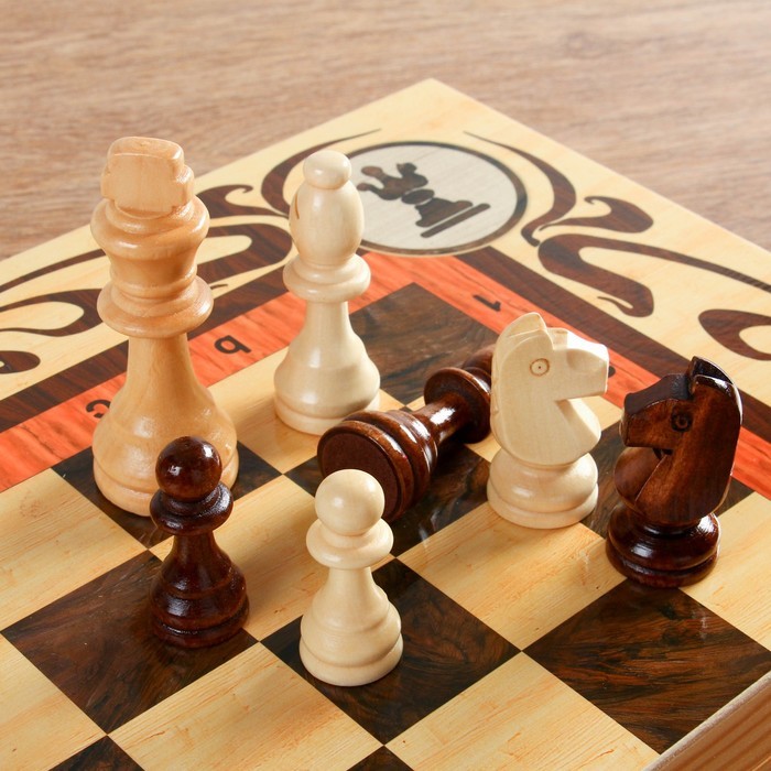 Настольная игра 3 в 1 "Статус": шахматы, шашки, нарды (доска дерево 50х50 см) Настольная игра 3 в 1 "Статус": шахматы, шашки, нарды (доска дерево 50х50 см)