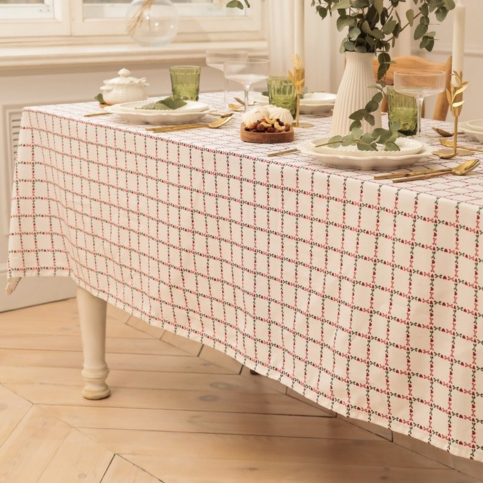 Скатерть новогодняя Этель "Flower Cage" 110х149 см, 100% хл, рогожка 186 г/м2