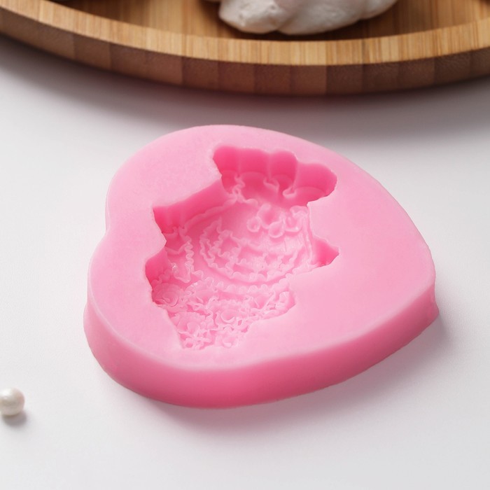 Молд «Куколка», 6,5×6,8×1,3 см, цвет МИКС