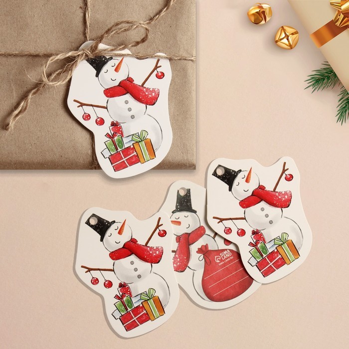 Шильдик на подарок Новый год «Снеговик», 6,5 ×8,4  см