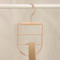 Вешалка для ремней и шарфов LaDо́m Laconique, 11.5×23×1.1 см, многоуровневая, розовая