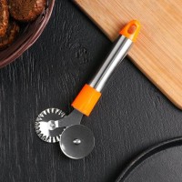 Нож для пиццы и теста 17,5 см "Арни", цвета МИКС