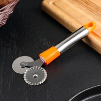 Нож для пиццы и теста 17,5 см "Арни", цвета МИКС