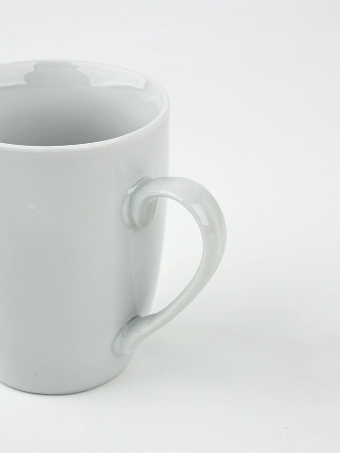 Кружка с ложкой керамическая Дорого внимание «Начни день с улыбки», 310 мл