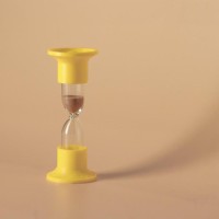 Песочные часы настольные на 3 минуты, h-12 см, d - 4.4 см, упаковка пакет, микс