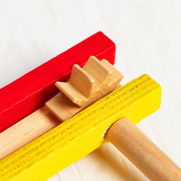 Музыкальная игрушка «Трещотка» 2.5×10.5×11.5 см Музыкальная игрушка «Трещотка» 2.5×10.5×11.5 см