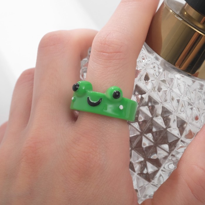 Кольцо «Лягушка», цвет зелёный, 17 размер