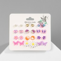 Серьги пусеты QF «Принцесса», 12 пар, ромашки, цветные в золоте