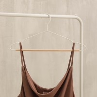 Плечики - вешалка для одежды LaDо́m Laconique, 42.5×19.5×1 см, белые