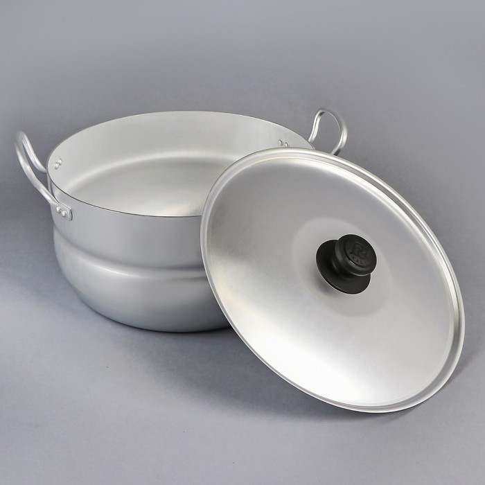 Кастрюля, 3 л, металлическая крышка, цвет хромированный Кастрюля, 3 л, металлическая крышка, цвет хромированный