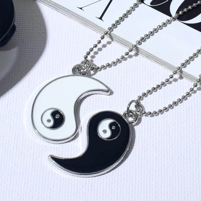 Кулоны парные «Инь ян капли», 45 см, цвет чёрный/белый в серебре