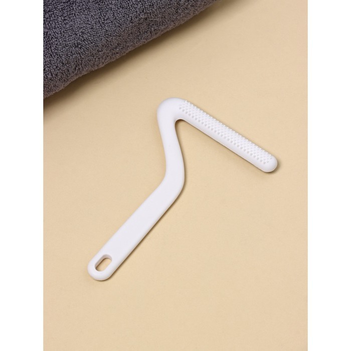 Скребок для чистки одежды, ковров, мебели Доляна, 16,5×10,8 см