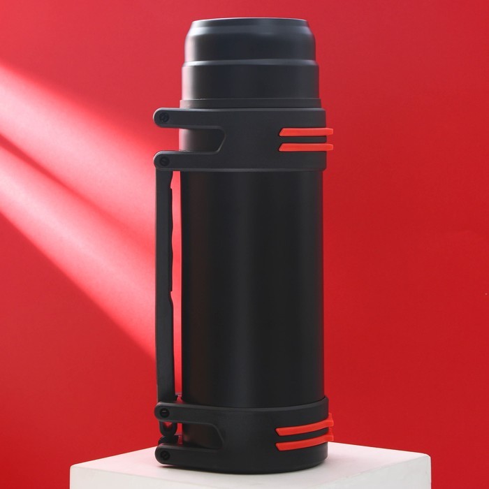 Термос туристический «Хозяин леса», 2л, сохраняет тепло 12-24 ч Термос туристический «Хозяин леса», 2л, сохраняет тепло 12-24 ч