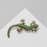 Брошь «Ящерица», зелёная в золоте