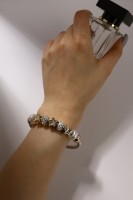 Браслет с шармами «Марджери», жемчуг, звёзды, белый в серебре, d=6.5 см