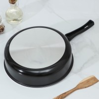 Сотейник Promo, 2,8 л, d=24 см, пластиковая ручка, стеклянная крышка, антипригарное покрытие, цвет чёрный