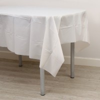 Скатерть одноразовая на стол 137×182 см, белая
