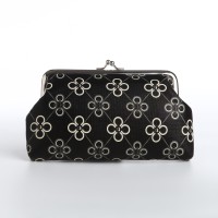 Косметичка на фермуаре, цвет чёрный