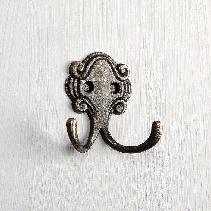 Крючок мебельный ТУНДРА TKd=022, двухрожковый, бронза Крючок мебельный ТУНДРА TKd=022, двухрожковый, бронза