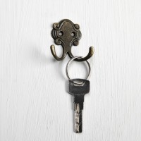 Крючок мебельный ТУНДРА TKd=022, двухрожковый, бронза