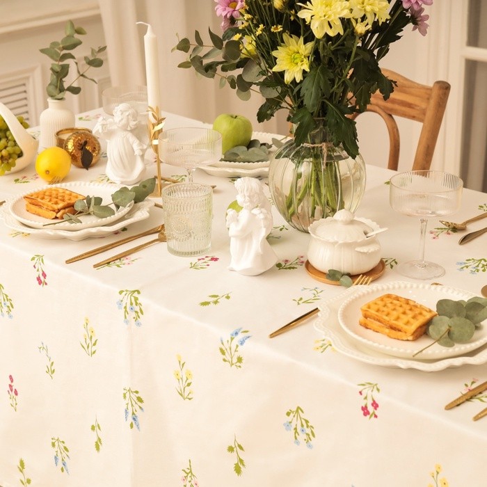 Скатерть Этель "Цветочек" 146х110+/-2см, саржа 190 г/м2, 100% хл Скатерть Этель "Цветочек" 146х110+/-2см, саржа 190 г/м2, 100% хл
