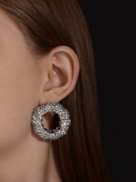 Серьги со стразами QF «Блеск» кольцо, белые в серебре