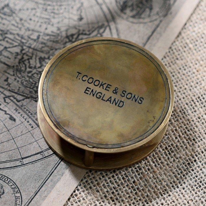 Компас "Компас и лупа" латунь 7х7х2,5 см Компас "Компас и лупа" латунь 7х7х2,5 см