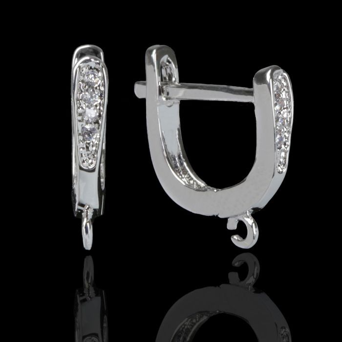 Швензы с английской застежкой с цирконом "Овал" , цвет белый в серебре (1 пара, размер 1х1 см)