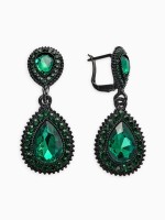 Серьги висячие со стразами «Вечерние» дама, цвет изумрудный в чёрном металле
