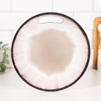 Доска разделочная и сервировочная круглая кухонная "Кокос в разрезе", 26,5 см