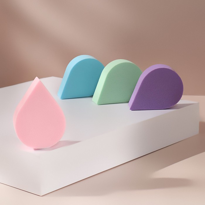 Спонж для нанесения косметики «Капля», 6,3 × 4,3 см, цвет МИКС