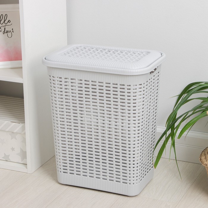 Корзина для белья с крышкой, 50 л, 42×31×56 см, цвет МИКС