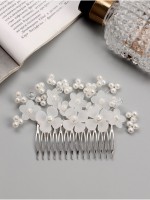 Гребень для волос QF «Эмилия», цветочный, 11×6 см, белый