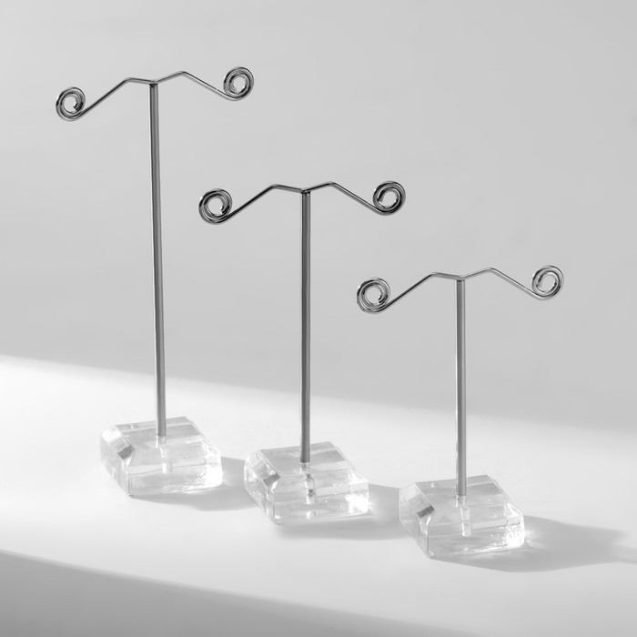 Подставка под серьги QF «Акрил», набор 3 шт., h=8, 10, 12 см, цвет прозрачный