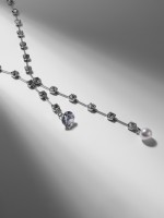 Колье с жемчугом «Цепь» импровизация, шар №8, цвет белый в серебре, L= 40 см