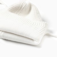 Комплект вязаный детский (шапка, шарф, варежки), молочный